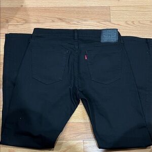 Levi's Men's Relaxed Fit Jeans in Black